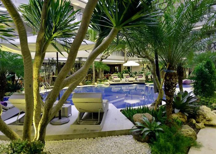 Hotel Amaroossa Bali Nusa Dua (Bali)