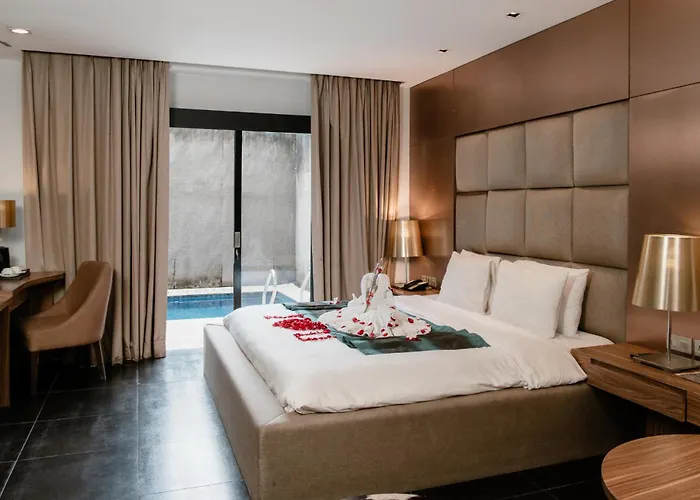 Amaroossa Bali Hotel 4*